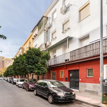 Holi-Rent Padre Isla Lägenhet Sevilla Exteriör bild