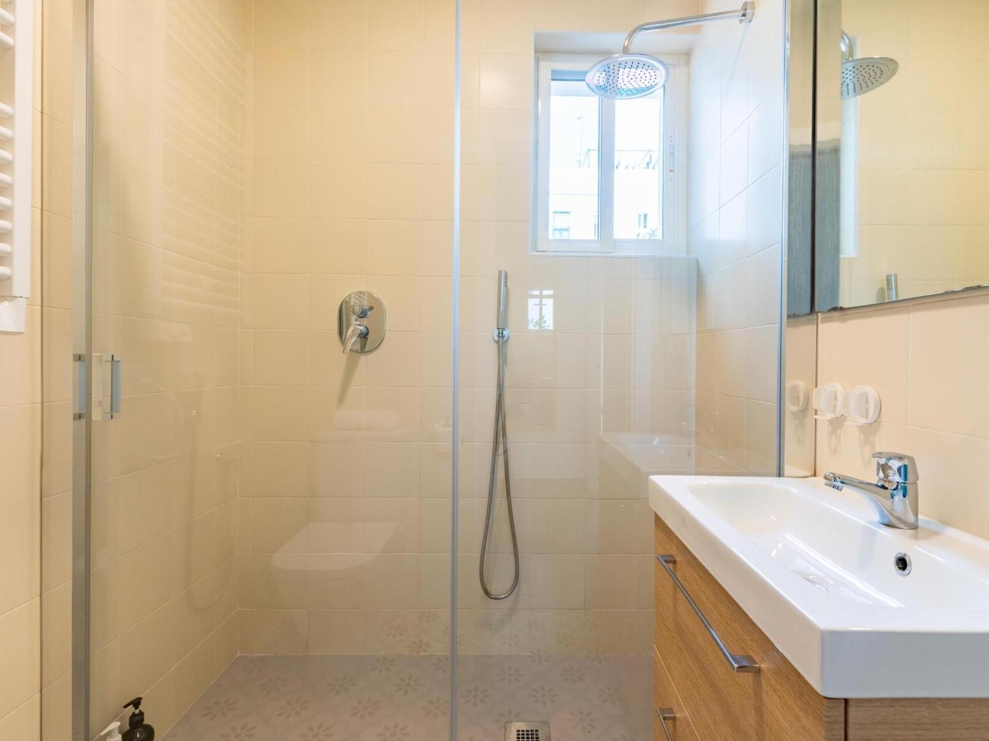Holi-Rent Padre Isla Lägenhet Sevilla Exteriör bild